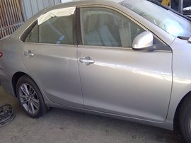 2015 TOYOTA CAMRY, SILVER, SE, 2.5L, AT,   Z25129